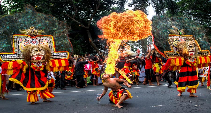 Mengenali Keunikan dan Pesona Tari Reog Ponorogo